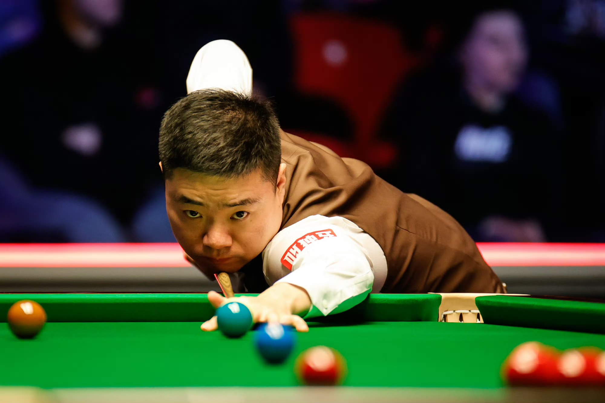 在这场具有 在这场具有