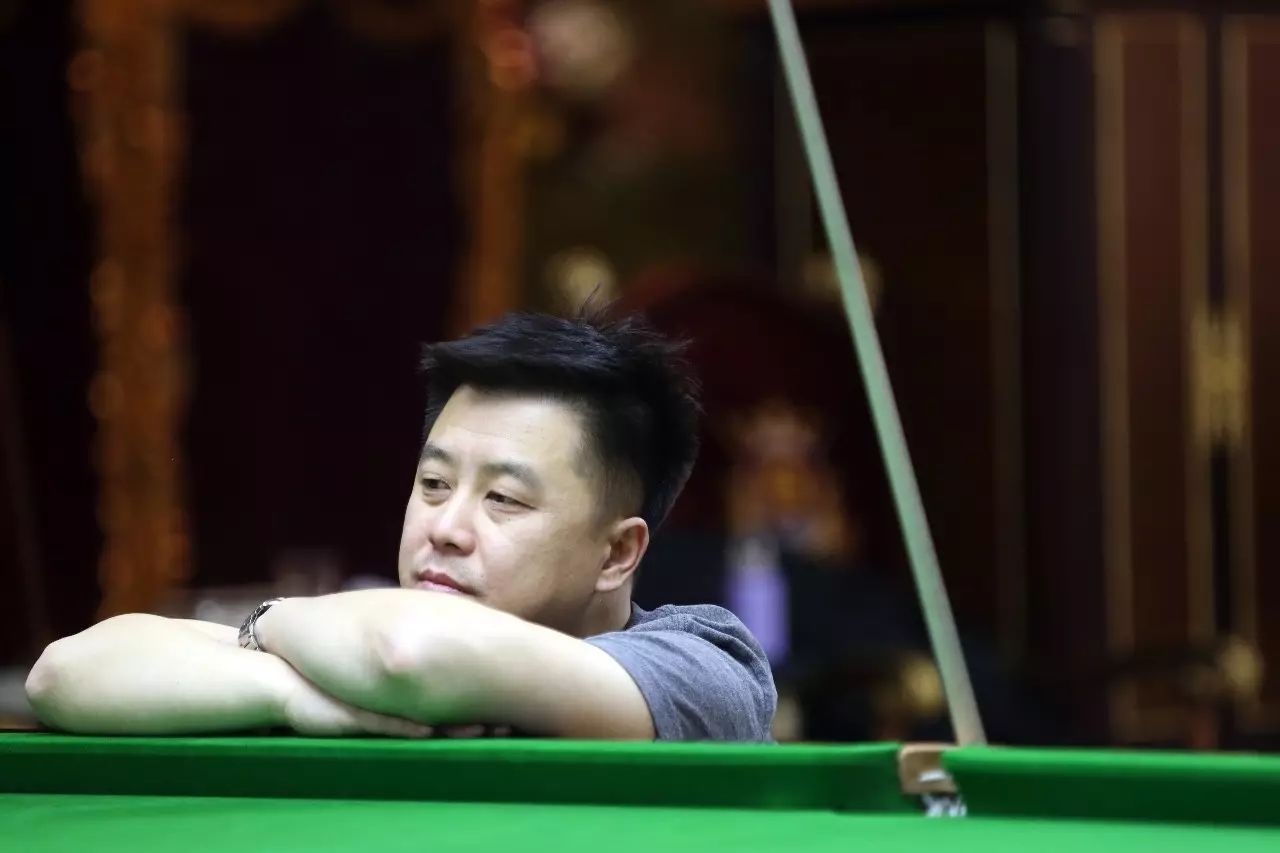 板凳上虚度 板凳上虚度