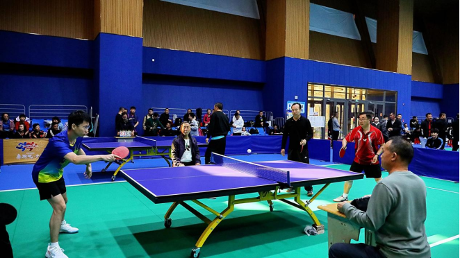 调整和球员 调整和球员