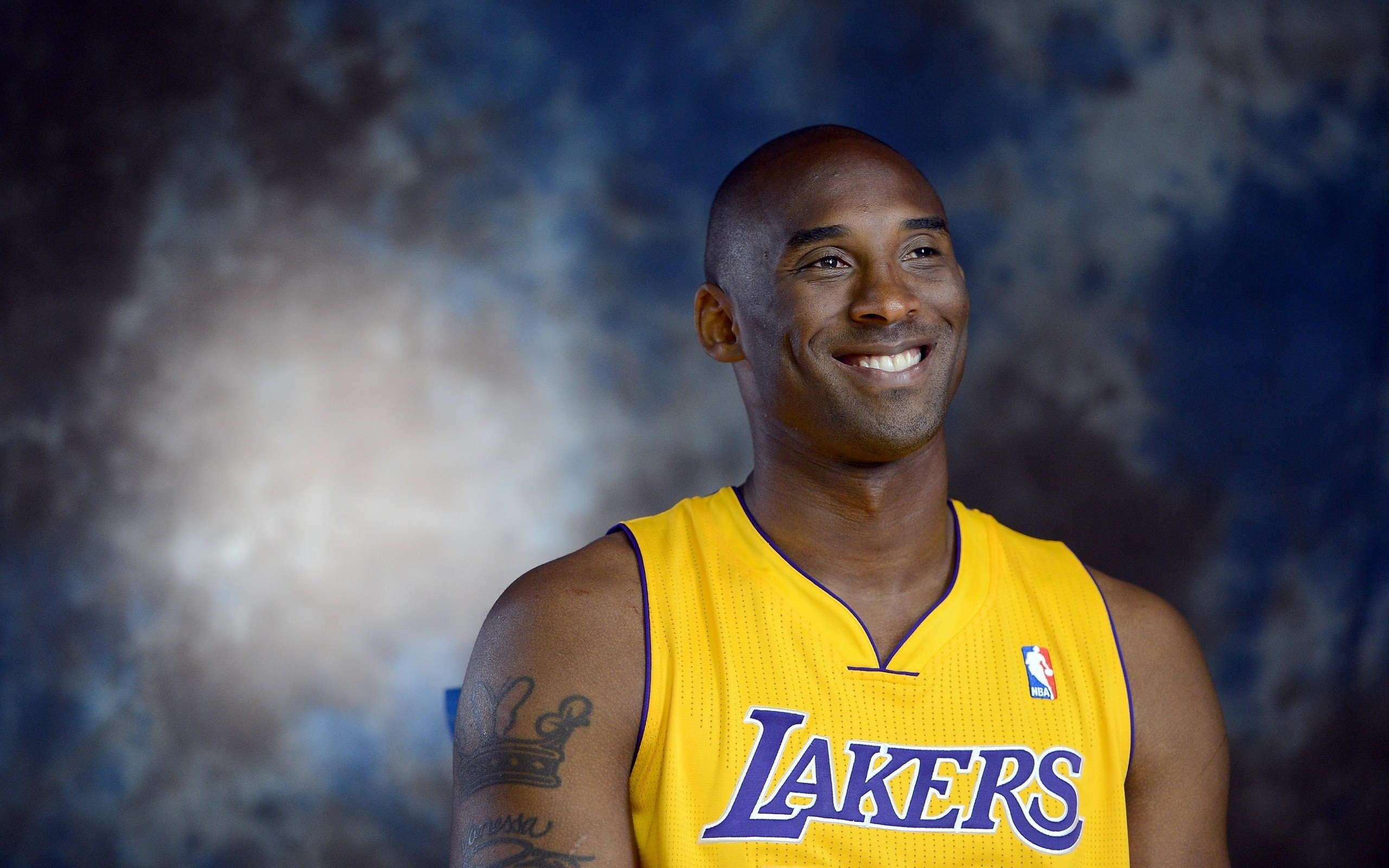 低而影响力 低而影响力