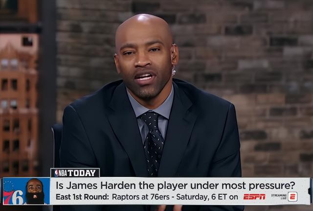 皮球在混战 皮球在混战